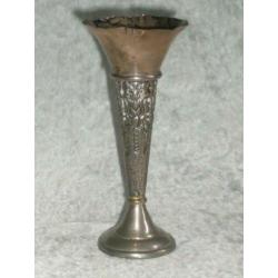 Bloemenvaasje Art Nouveau (Gemerkt Zilver???)