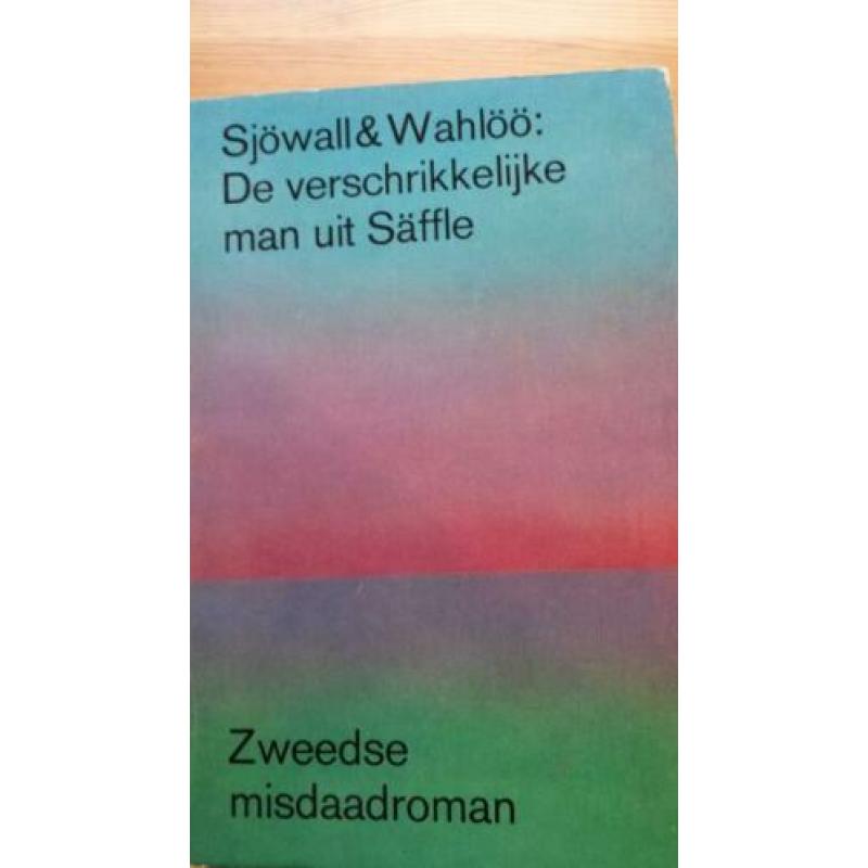 7 boeken, pockets Sjowall & Wahloo, gratis