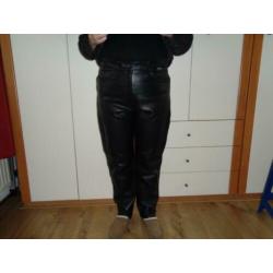 MQP Motorbroek zwart leer damesmaat 40