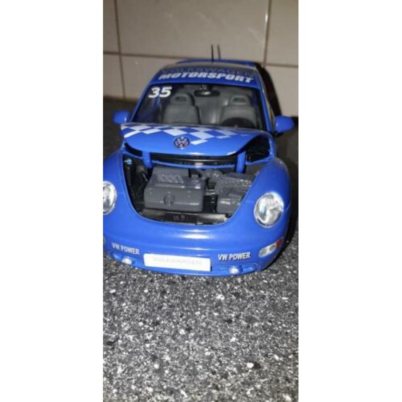 New Beetle Rally (1:18).NU AFGEPRIJSD