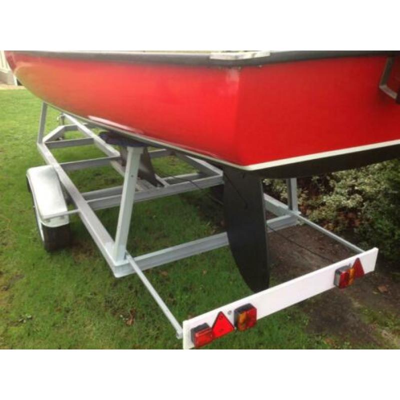 Onderdelen - UFO zeilboot /trailer /Yamaha 4 pk langst motor
