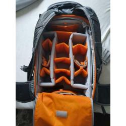 Lowepro Whistler BP 450 AW