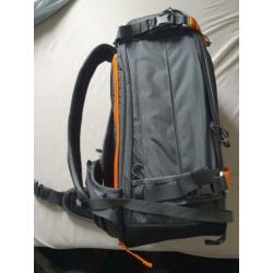 Lowepro Whistler BP 450 AW