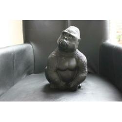 Gorilla van Woo Wee, hoogte tot bovenkant kop 27 cm.