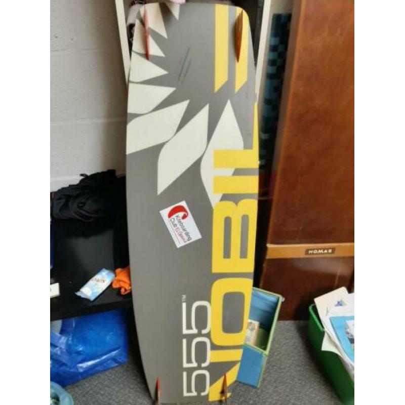 Nobile 555 kiteboard