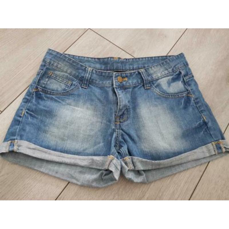 23 delig kledingpakket maat M New Yorker,Only, C&A etc..