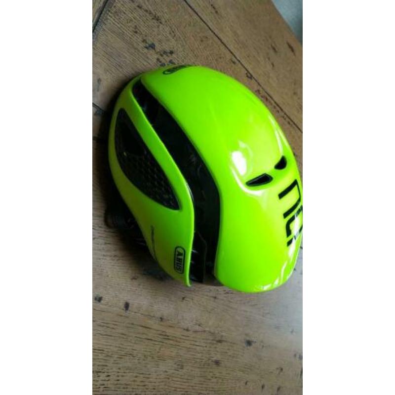 Nieuwe Abus Gamechancer fietshelm.