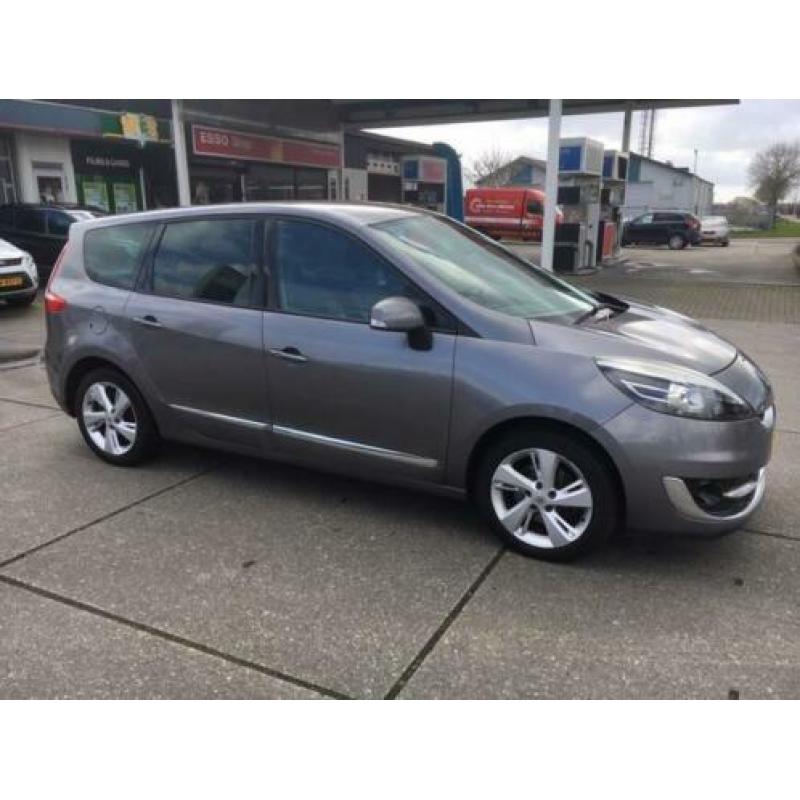 RENAULT Grand Scenic 1.5 DCI 110 HB Bose