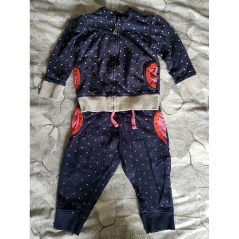 Hema joggingpakje donkerblauw met stippen, maat 80