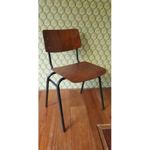 4 vintage schoolstoelen plywood Ahrend Cirkel