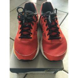 Asics hardloopschoenen mt 37,5