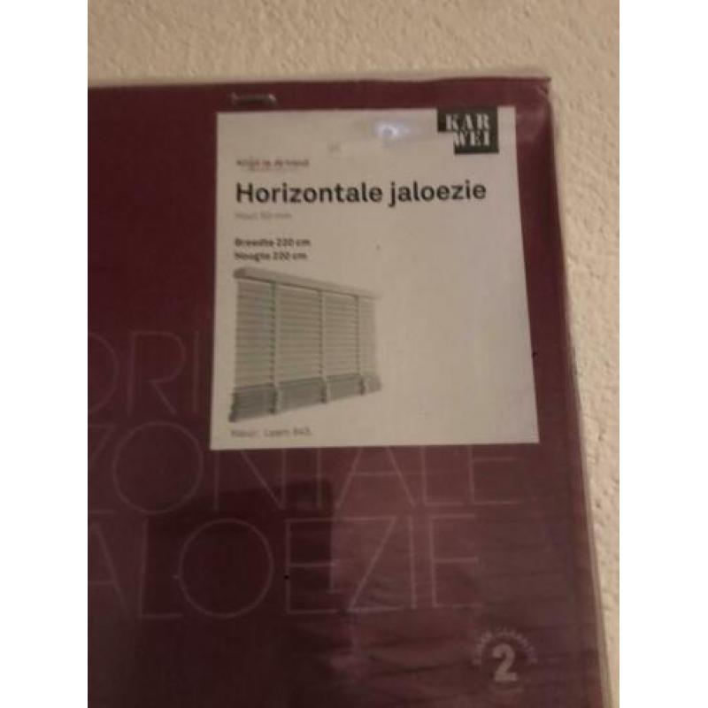 Nieuw houten jaloezie 220x220 cm leemkleur karwei