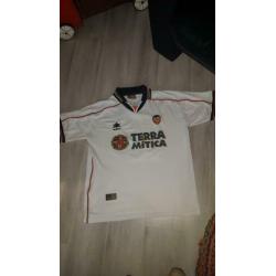 Vintage valencia mendieta shirt