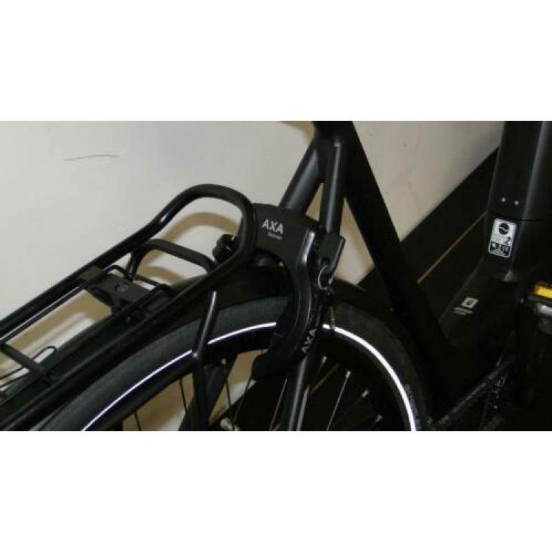 KTM Macina City 8