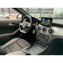 Mercedes-Benz GLA-Klasse 180 Ambition | AMG-styling Night Ed