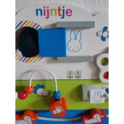 Nijntje houten activity center voor in de box , als nieuw!