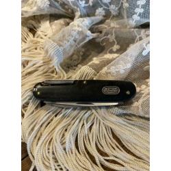 Oud vintage Wilkinson Sword zakmes Sheffield. The Duchess