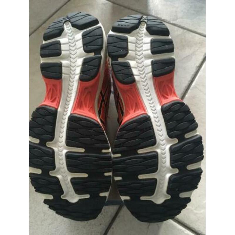 Asics hardloopschoenen mt 37,5
