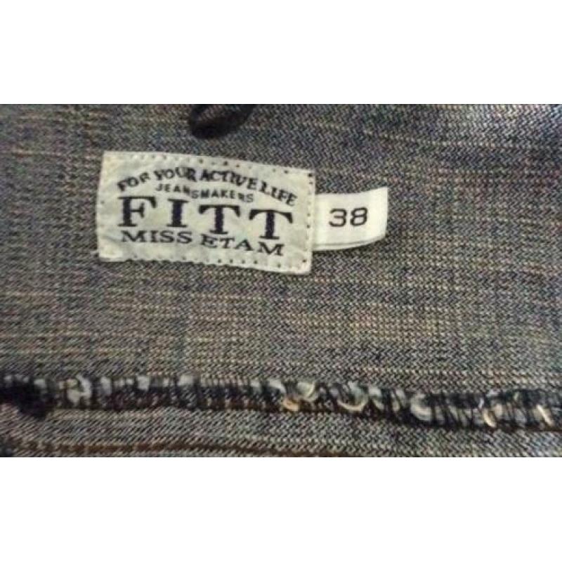Mooi Jeans jasje maat 38