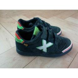 Munich schoenen maat 28