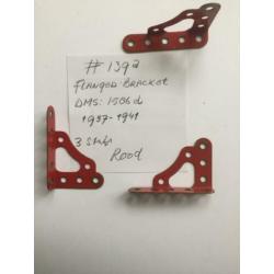 Meccano Flanged 3x bracket # 139a 1937 1941 periode
