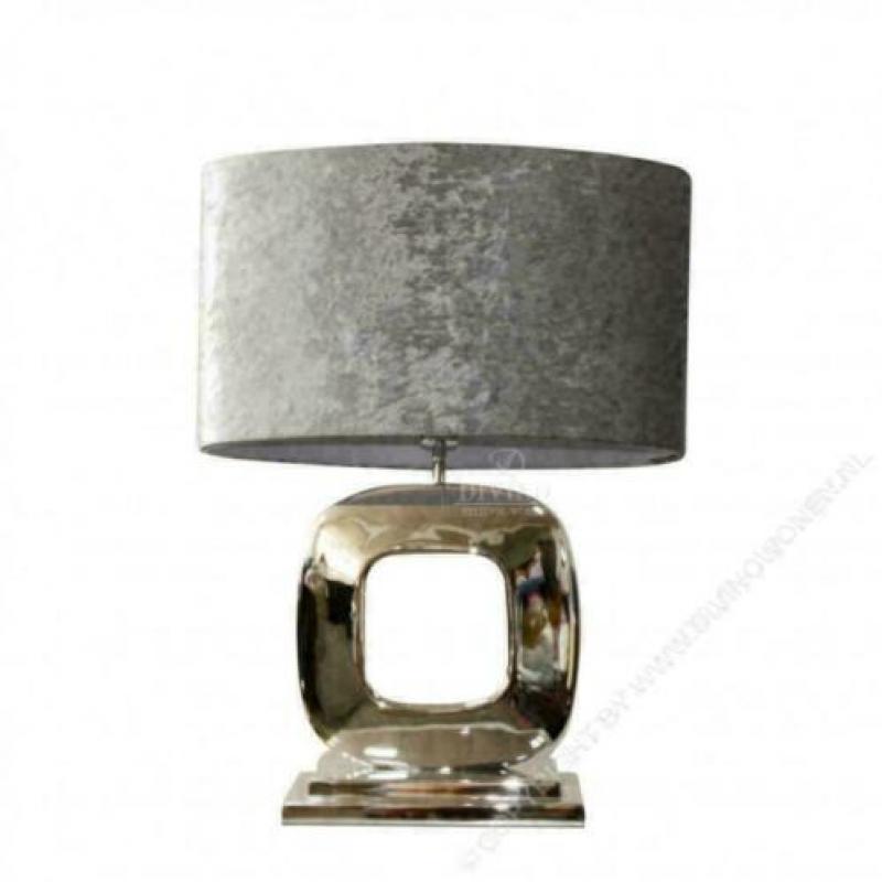 Tafellamp lamp brons zilver zwart Dubai luxe, luxury
