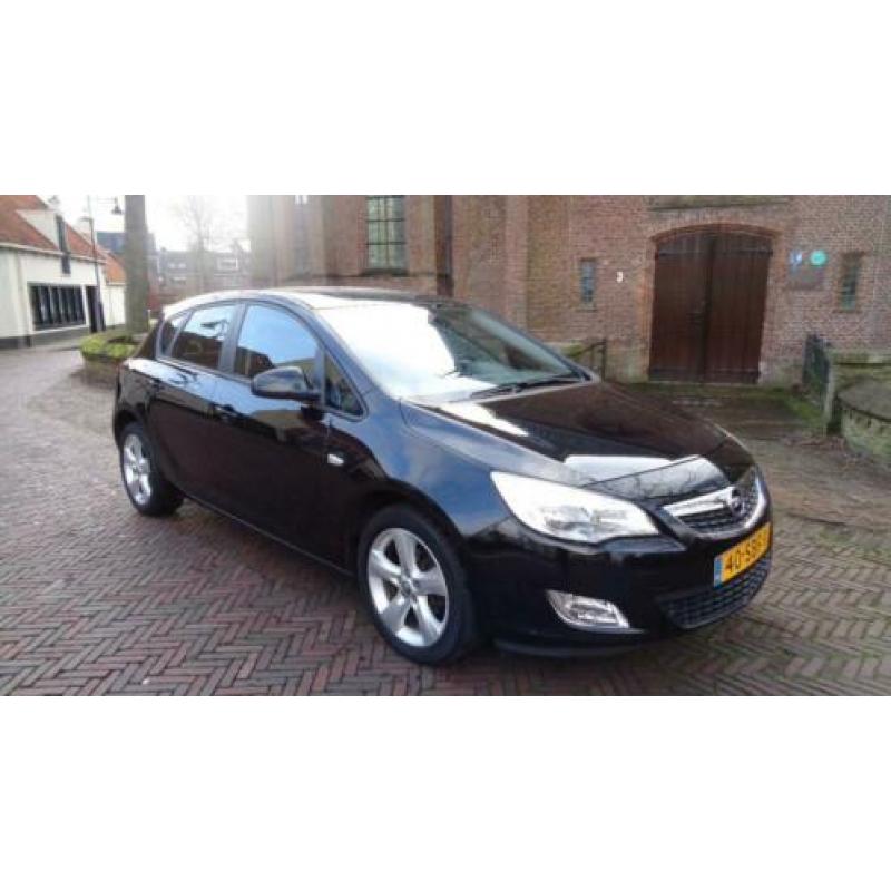 Opel Astra 1.4 Turbo 77.000 km 140pk Edition RIJKLAAR PRIJS