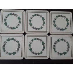 Tinnen coaster houder met Stratford coasters (Wedgwood)