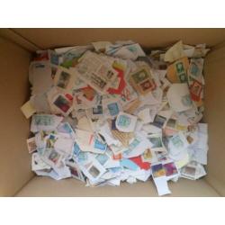 Doos met 7 kg kantoorpost Nederland € 12,50 incl. verzending