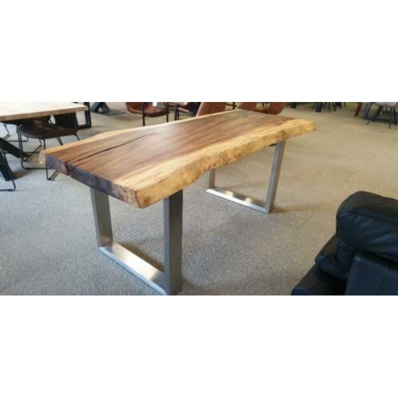 i110 suar tafel met stalen frame poot maat 200x90
