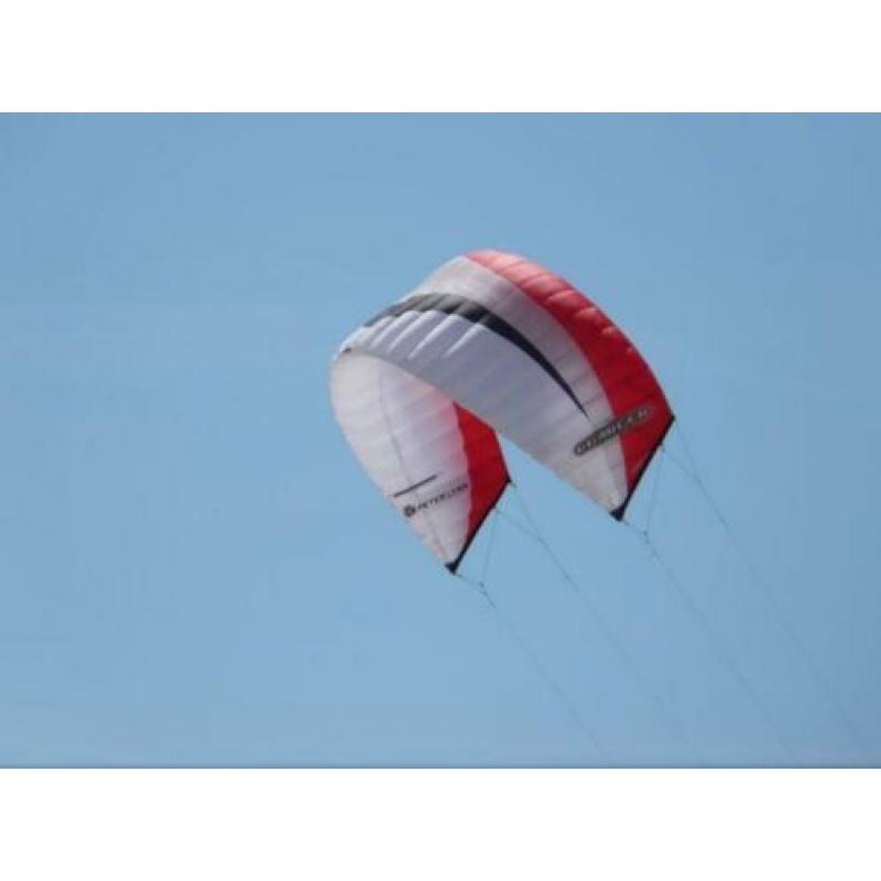 Peter Lynn Charger 12 M2