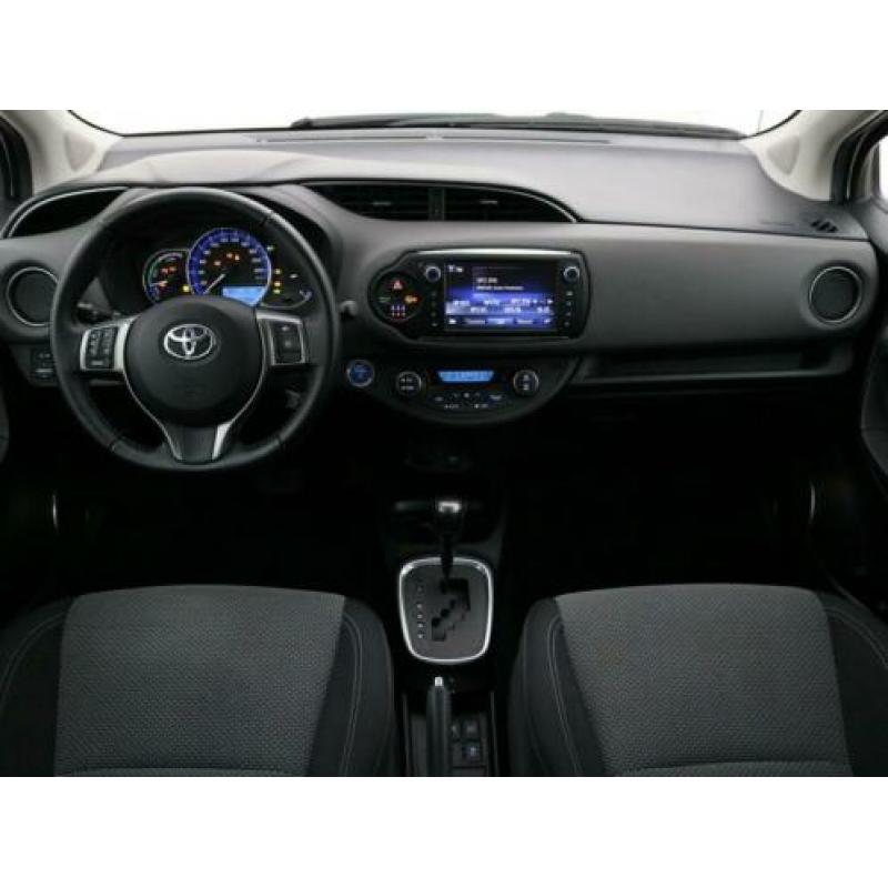 Toyota Yaris 1.5 Hybrid Aspiration | Climate control | Camer