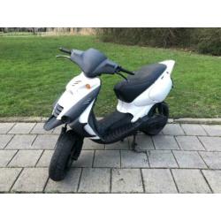 Beta ark uit 2008 45km bromscooter zie omschrijving!