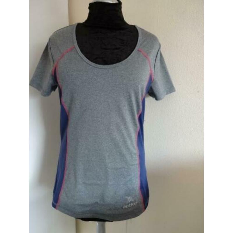 Maat L/2 leuke sport shirts