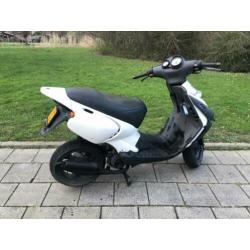 Beta ark uit 2008 45km bromscooter zie omschrijving!