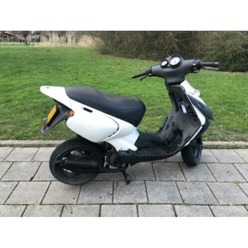 Beta ark uit 2008 45km bromscooter zie omschrijving!