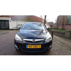 Opel Astra 1.4 Turbo 77.000 km 140pk Edition RIJKLAAR PRIJS