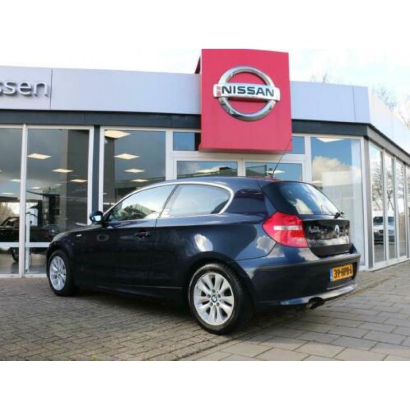 BMW 1-serie 118i Business Line / Cruise / Navi