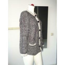 Mk11 MARCCAIN ZGAN APART ZWART WIT GEM. SPORTIEF VEST N5=L