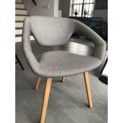 4x ZUIVER eetkamerstoelen - grijs stof