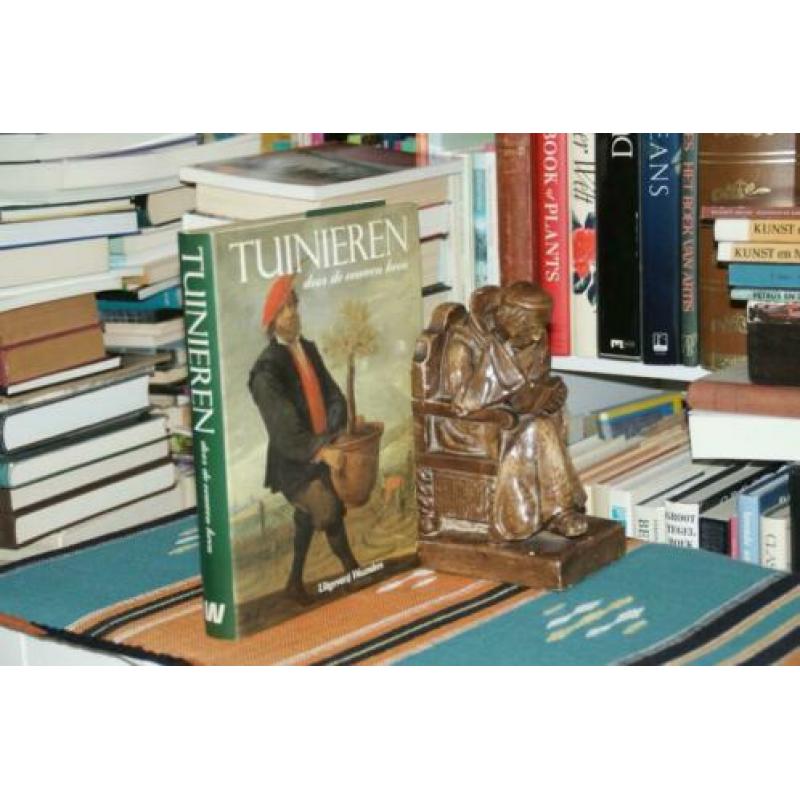 TUINIEREN DOOR DE EEUWEN HEEN door A. Huxley