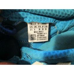 Spikes ADIDAS Maat 38