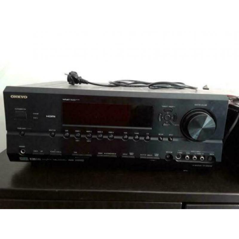 Home cinema set - Onkyo receiver - Klipsch 5.1 floorstanding