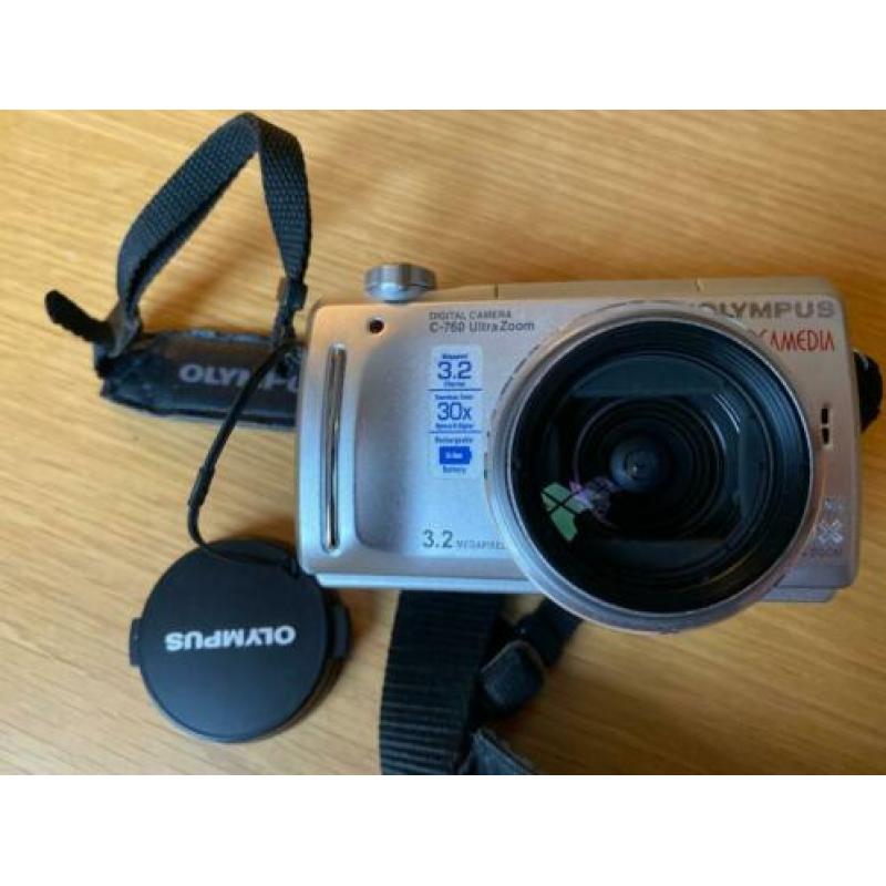 Olympus C-760 Ultrazoom