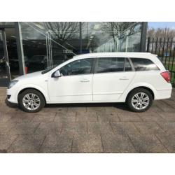 Opel Astra Wagon 1.7 CDTi 110PK Cosmo Leder Navi Climate Tre