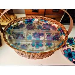 Vintage retro naaimand riet bloemen met inzetbak ovaal
