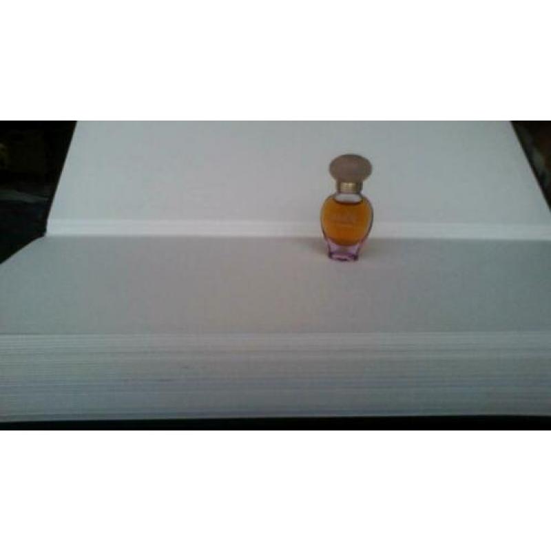 @Lumiere Rochas oude ongebruikte mini paars@