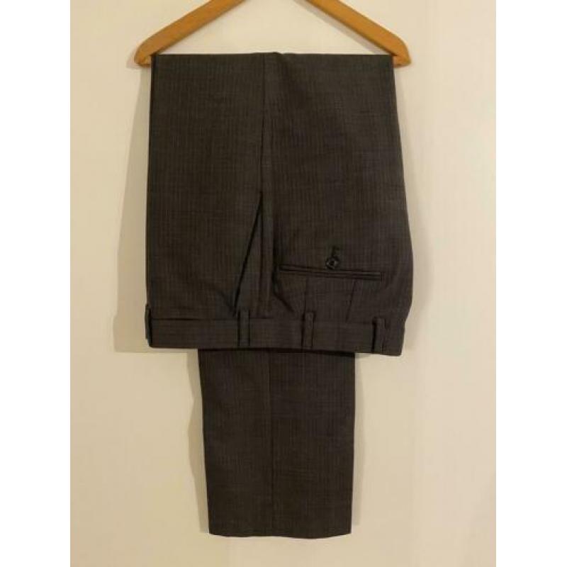 Suit Supply mt 48. Kostuum / pak & overhemd