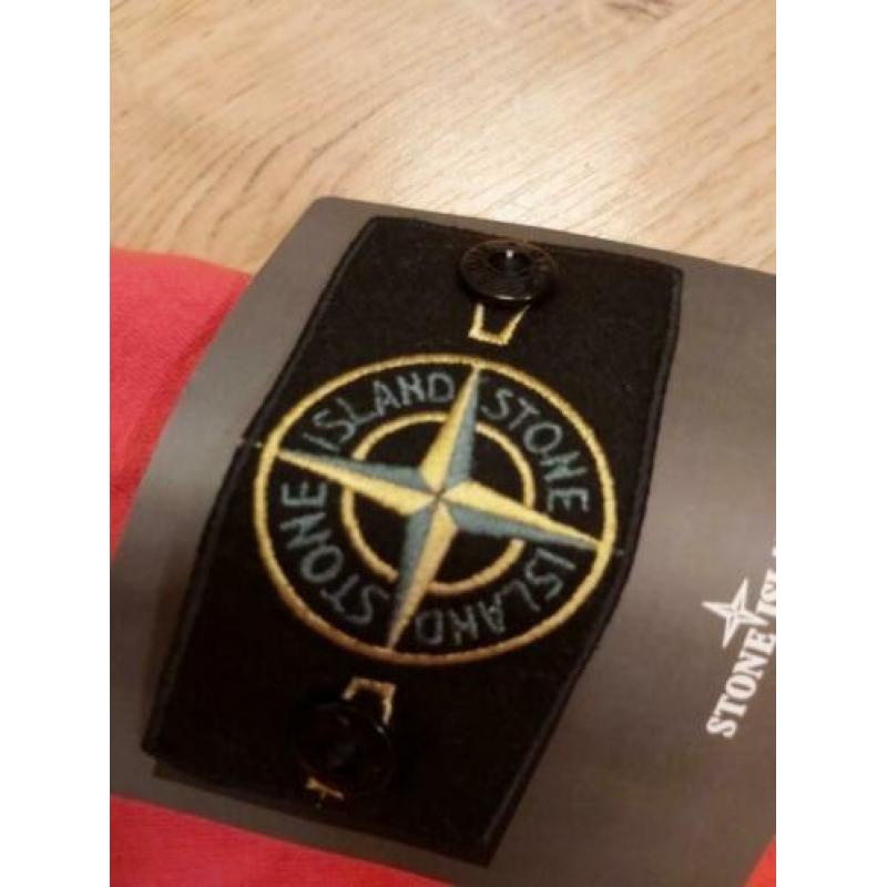 Stone island sweater rood l nieuw