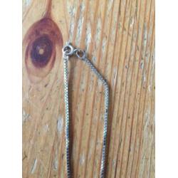 Echt zilveren ketting met lieveheerstbeestjes hanger